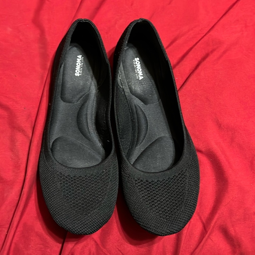 Black flats